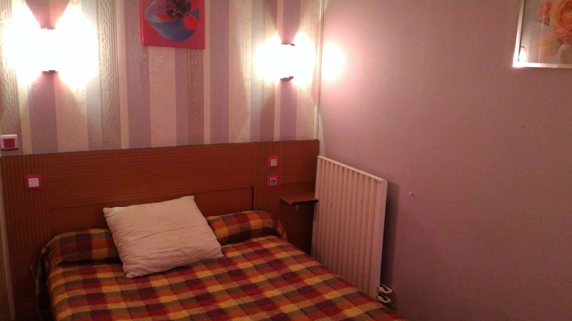 Hotel Le Parisien Reims Zewnętrze zdjęcie
